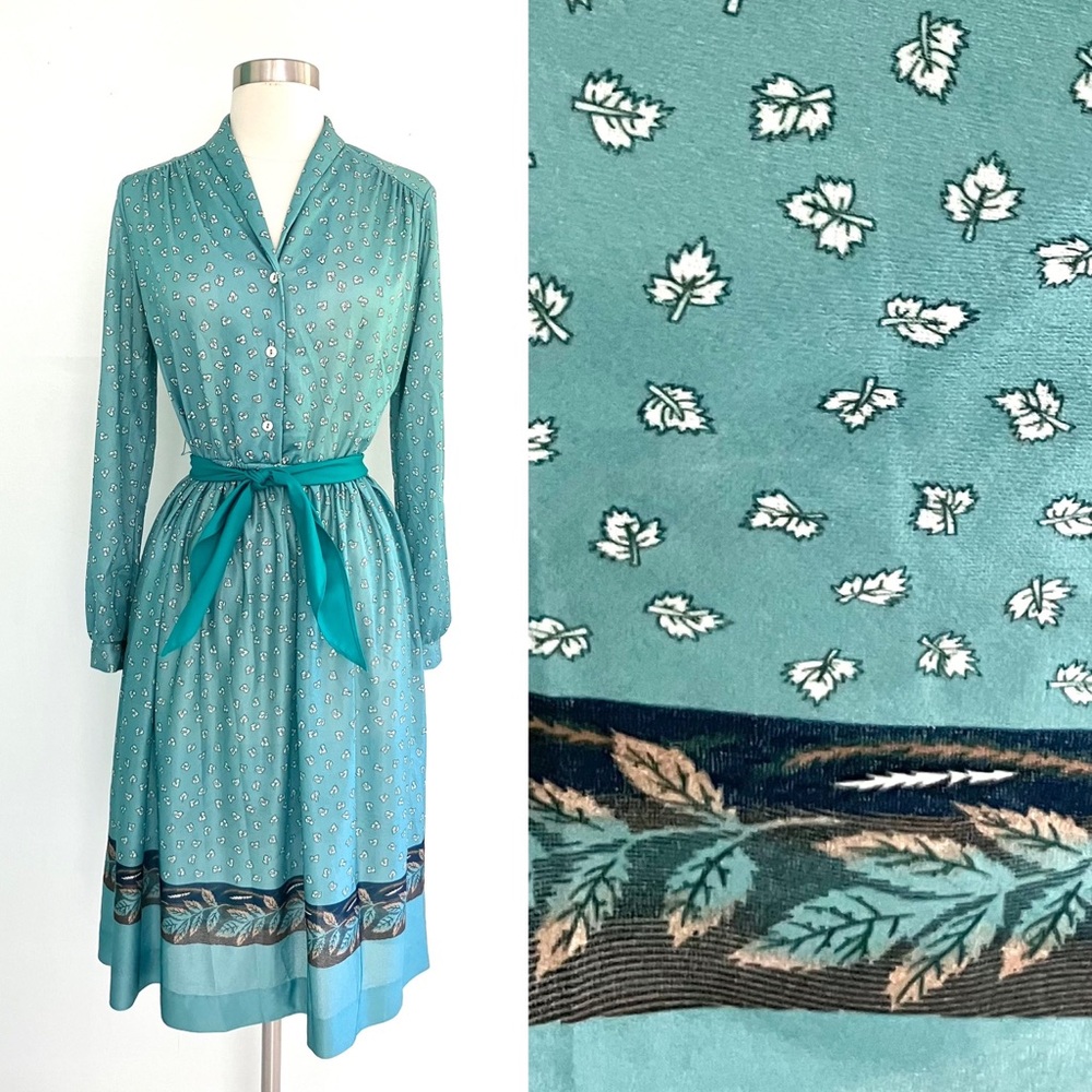 Vintage 70’s dusty sage green leaves lightweight secretary dress
